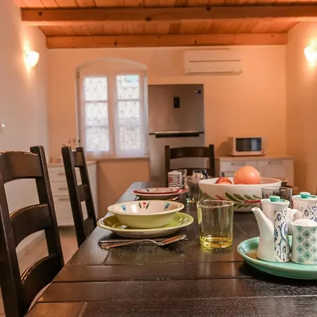 Willa Casa With Pool Kras