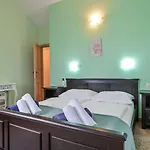 Casa With Pool Villa Kras