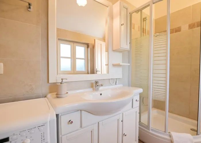 Vila Casa With Pool Kras