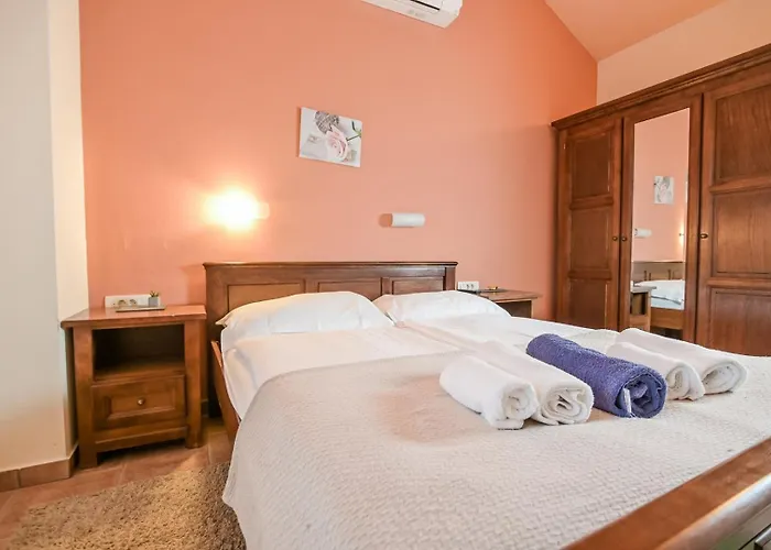 Vila Casa With Pool Kras